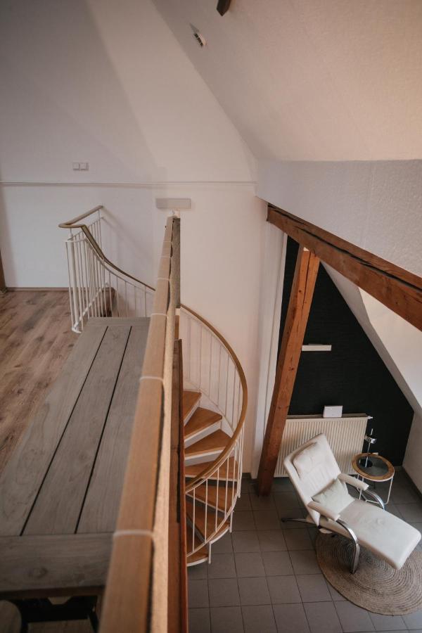 Eigenes Maisonettehaus In Idyllischer Lage Mit Balkon, Nahe Messe, 24H Self-Check In, Gratis Parken Schwabach Luaran gambar
