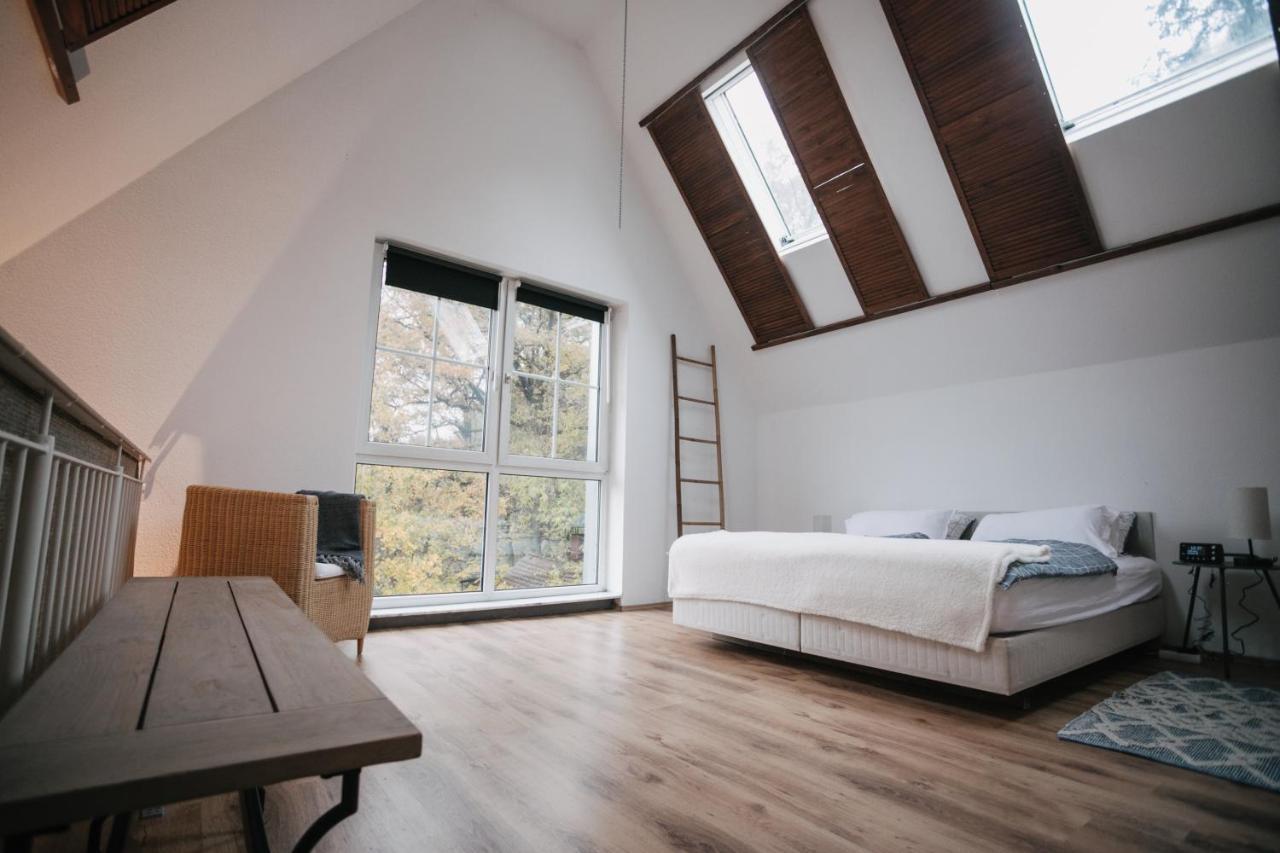 Eigenes Maisonettehaus In Idyllischer Lage Mit Balkon, Nahe Messe, 24H Self-Check In, Gratis Parken Schwabach Luaran gambar