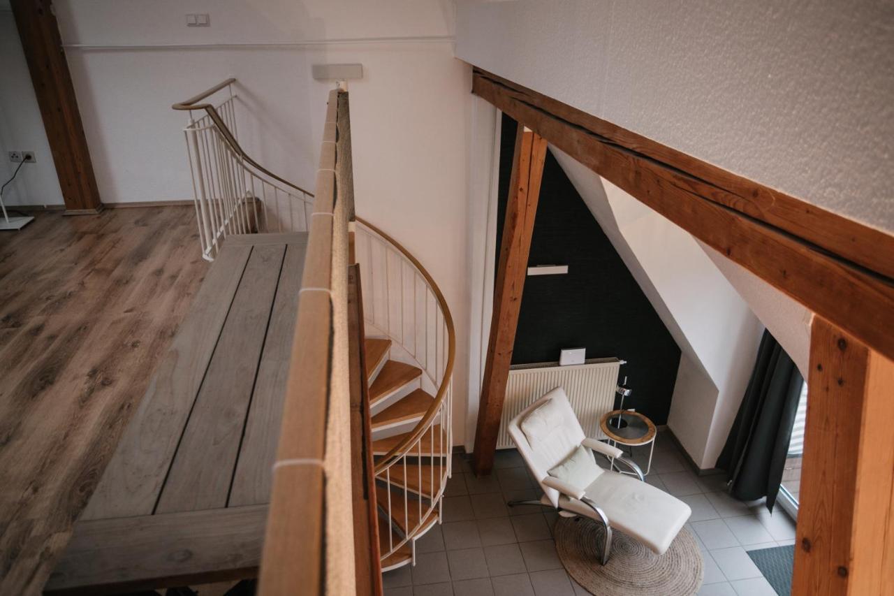 Eigenes Maisonettehaus In Idyllischer Lage Mit Balkon, Nahe Messe, 24H Self-Check In, Gratis Parken Schwabach Luaran gambar