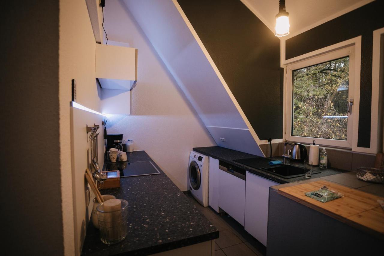 Eigenes Maisonettehaus In Idyllischer Lage Mit Balkon, Nahe Messe, 24H Self-Check In, Gratis Parken Schwabach Luaran gambar