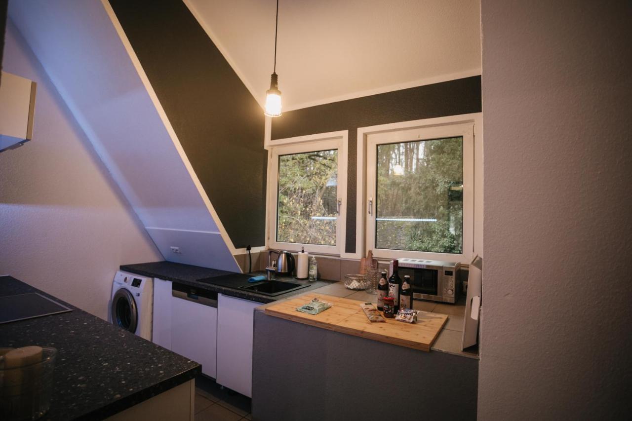 Eigenes Maisonettehaus In Idyllischer Lage Mit Balkon, Nahe Messe, 24H Self-Check In, Gratis Parken Schwabach Luaran gambar